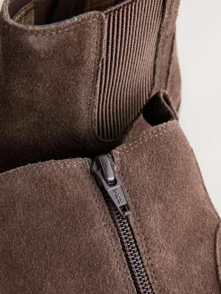 Next Leather Chelsea Boots^ Boots & Wellies