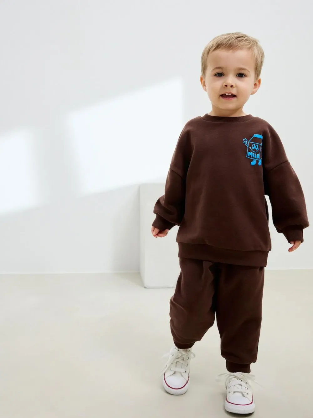 Online Next Single Printed Crew Neck Sweat Top & Joggers Set (3mths-7yrs) Chocolate Brown