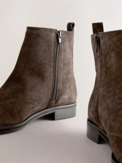Next Chocolate Brown Suede Embossed Standard/Wide Fit Forever Comfort® Chelsea Ankle Boots^Women Boots & Wellies|Boots