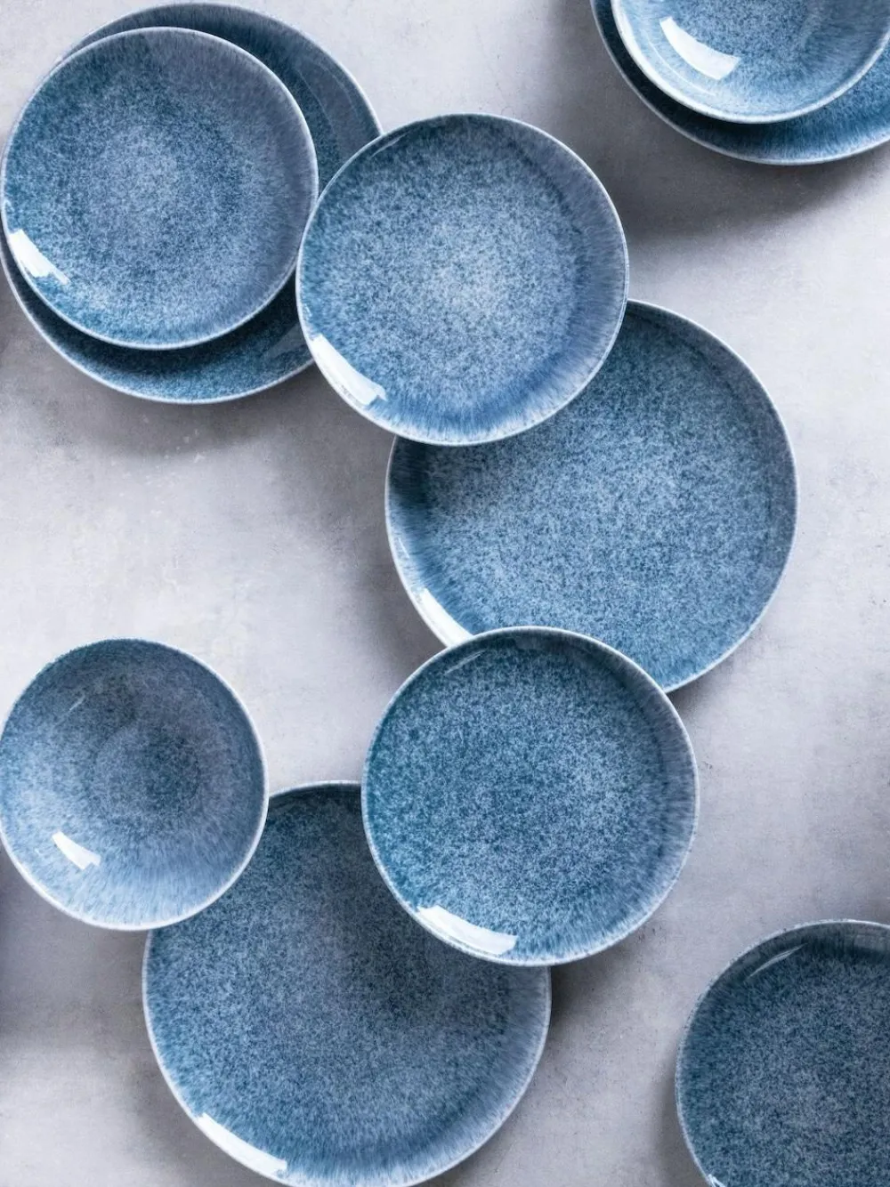 Discount Code Maison Reactive Blue 18 Piece Feather Dinner Set