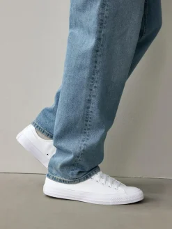 Discount Converse White Standard Fit Chuck Taylor All Star Ox Trainers