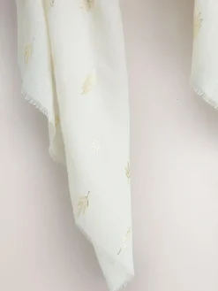 Next Cream Foil Print Lightweight Scarf^Women Hats, Gloves & Scarves|Hats, Gloves & Scarves