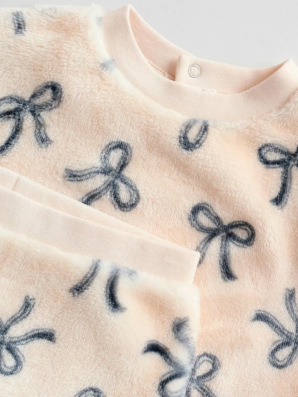 Clearance Next Cream/Grey Soft Velour Bow Print Jumper and Trousers Set (0mths-2yrs)