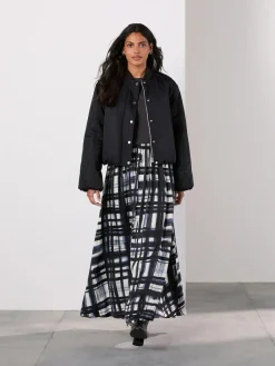 New Next Satin Pleated Maxi Skirt Cream/Navy Check