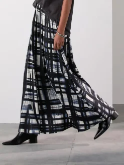 New Next Satin Pleated Maxi Skirt Cream/Navy Check