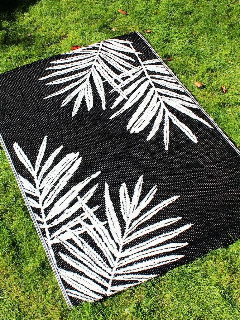 Sale Dreams & Drapes Tahiti UV Resistant Outdoor Rug Black