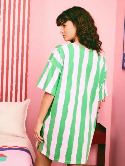 Eleanor Bowmer Carbs Club Night T-Shirt