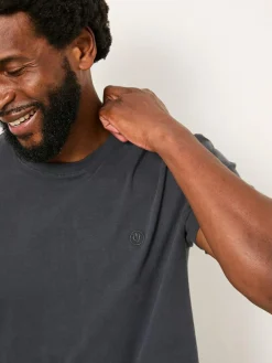 Outlet Fat Face FatFace Lulworth Washed Black Short Sleeve T-Shirt