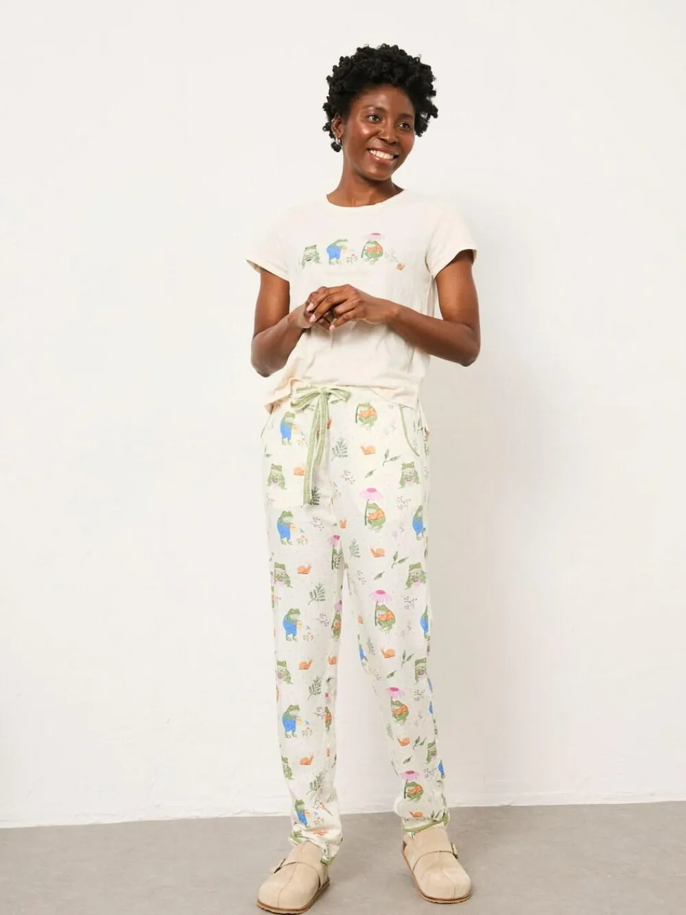 New Fat Face FatFace Natalie Ivory Frog Graphic T shirt