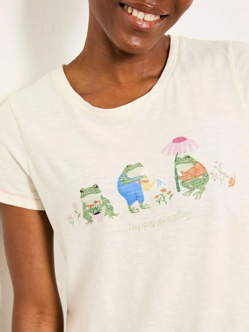 New Fat Face FatFace Natalie Ivory Frog Graphic T shirt