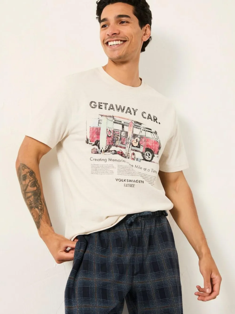 Hot Fat Face FatFace Graphic T-Shirt Natural VW Getaway Car