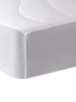 FBC Spundown Washable White Mattress Protector^ Duvets & Pillows