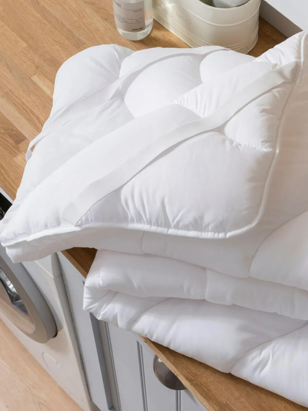 FBC White Pundown Washable Mattress Topper^ Duvets & Pillows