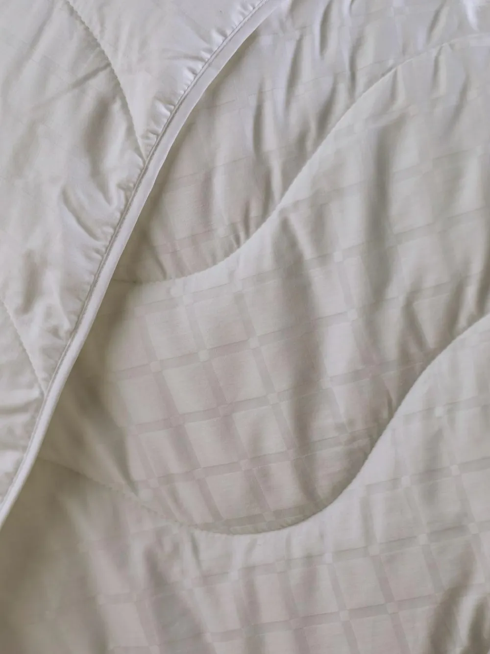 Online Next Feels Like Down 4.5 Tog Duvet