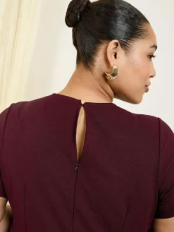 Best Friends Like These Curve Tab Detail Short Sleeve Midi Tailored Dress Berry Red