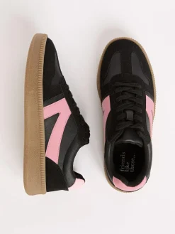 Friends Like These Black Standard Fit Lace Up Retro Gumsole Sports Trainers^Women Sneakers