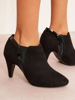 Hot Friends Like These Standard fit Mid Heel Mix Material Ankle Boots Black