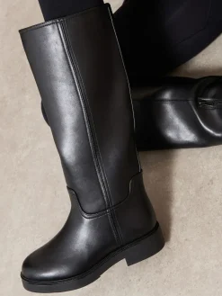 New Friends Like These Standard fit Faux Leather Casual Flat Pull On Knee High Long Riding Boots Black