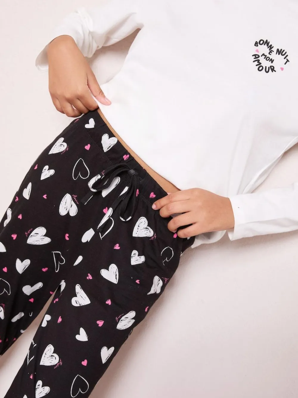 Clearance Friends Like These Black/White Bonne Nuit Heart Long Sleeve Pyjamas