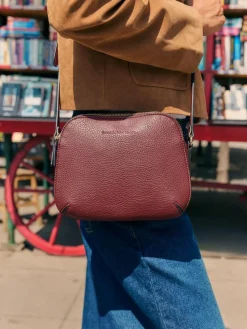 Outlet Friends Like These Double Compartment Cross-Body Bag Burgundy Red