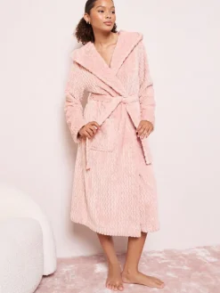 Clearance Friends Like These Pink Chevron Cable Robe