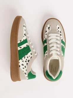 Clearance Friends Like These White Spot Standard Fit Lace Up Retro Gumsole Sports Trainers