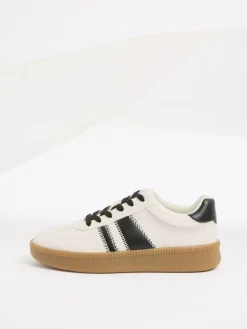 Online Friends Like These White/Black Standard Fit Lace Up Retro Gumsole Sports Trainers