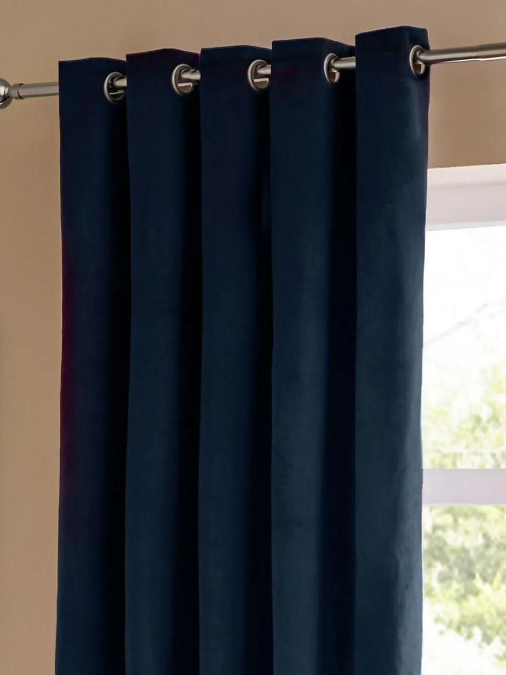 Outlet Furn Royal The Ultimate Velvet 100% Blackout Eyelet Blackout/Thermal Curtains