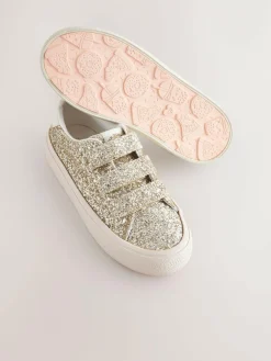 Next Standard Fit (F) Low Top Trainers^ Sneakers