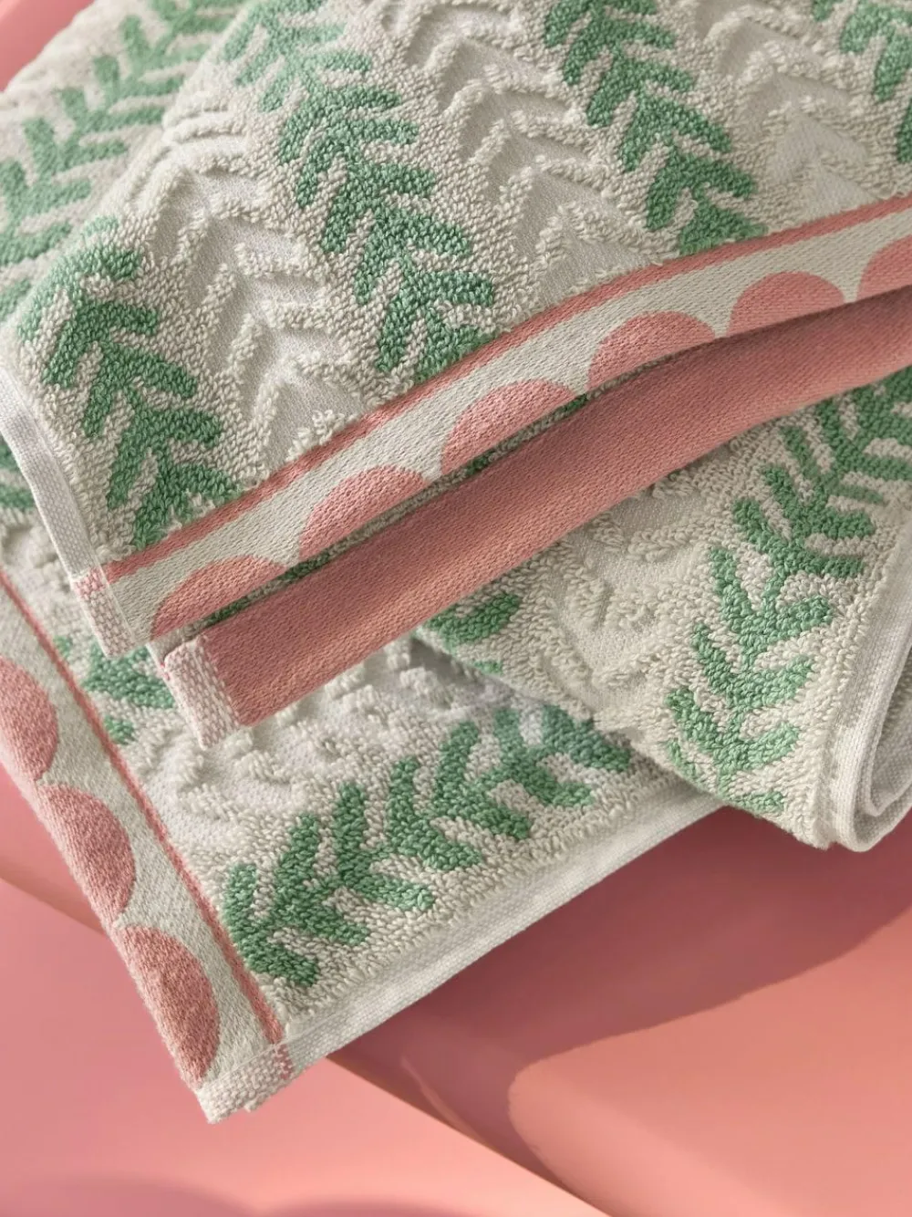 Next Floral Towel^ Towels & Bathmats