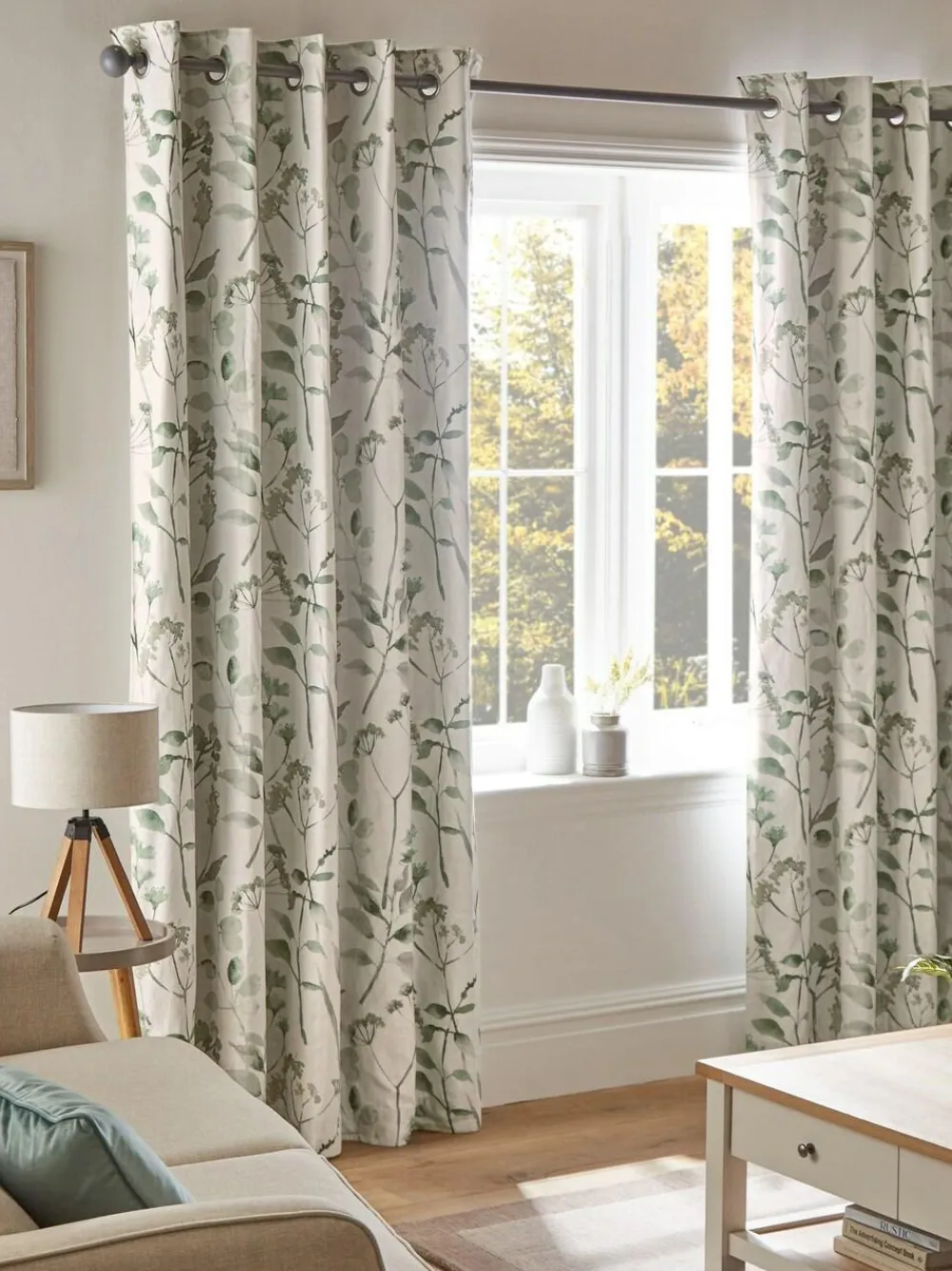 Next Isla Floral Print Blackout/Thermal Eyelet Curtains^ Curtains & Blinds