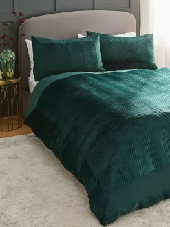 Hot Next Madison Quilted Velvet Duvet Cover and Pillowcase Set Green