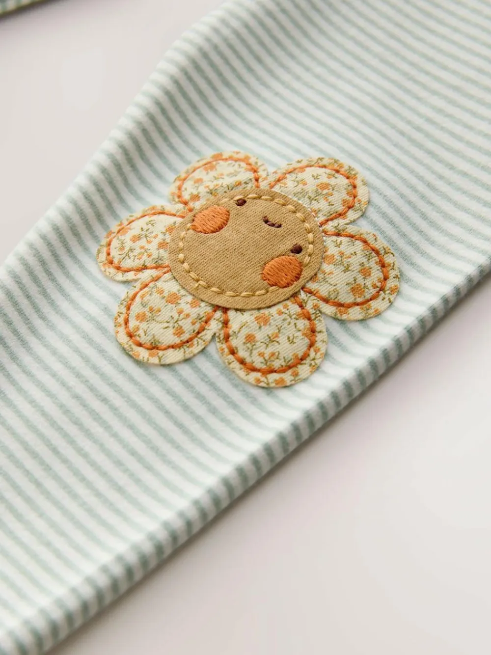 Next Green/Ecru Stripe Bee Embellished Leggings (3mths-7yrs)^ Baby Girls|Pants & Leggings