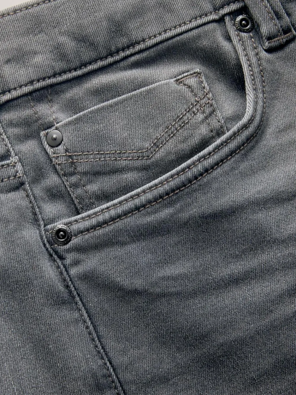 Next Grey Slim Fit Motionflex Jeans^ Jeans|Jeans