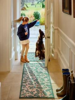 Hug Rug Beige Royal Oak Runner