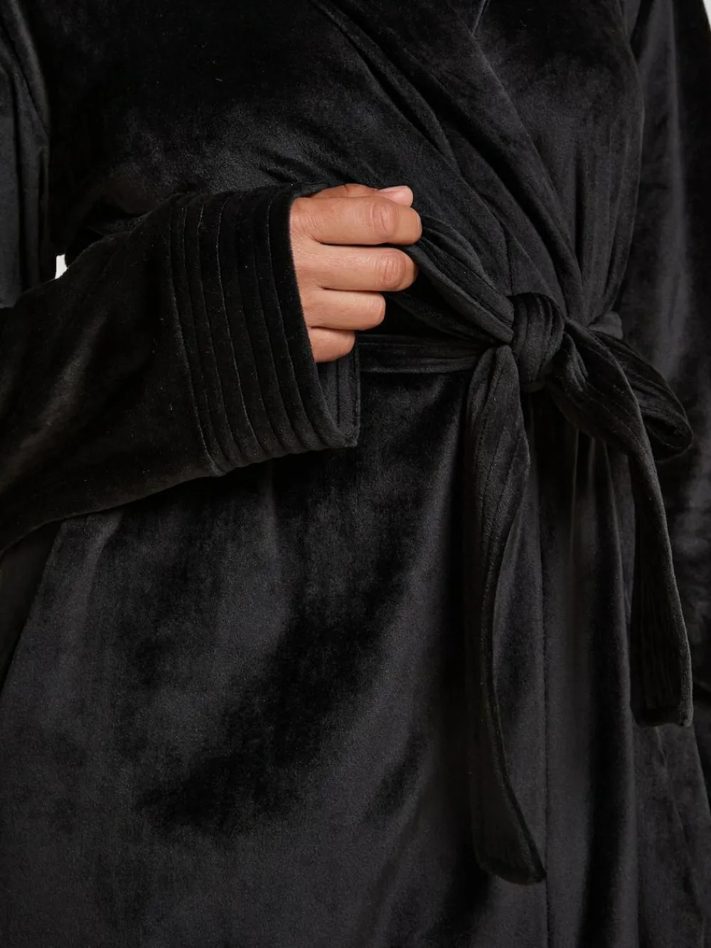 New Hunkemoller Velours short Black Bath Robe