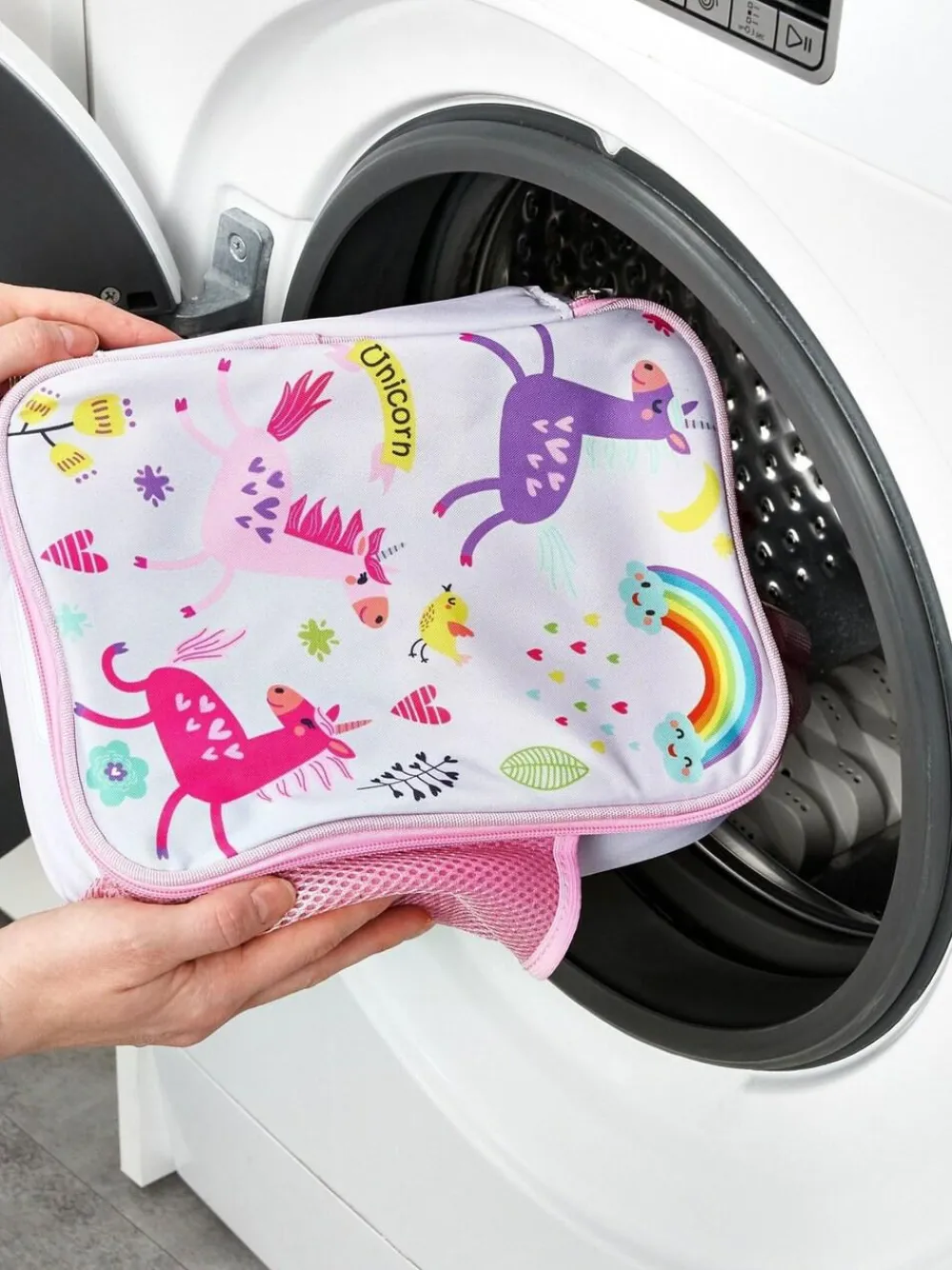 Ion8 Unicorns Lunch Bag and Leak Proof Recyclon Water Bottle Bundle^ Branded Kitchenware