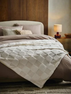 Next Jasper Checkerboard Cosy Fleece Reverse Throw Ivory