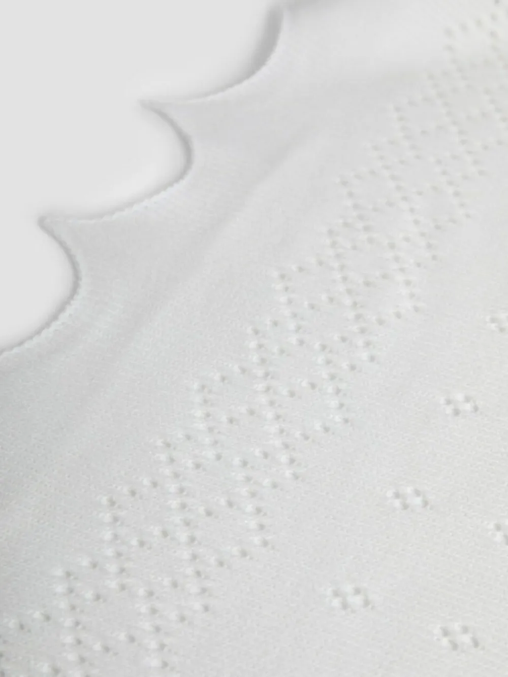 New Jojo Maman Bébé Traditional Newborn Shawl