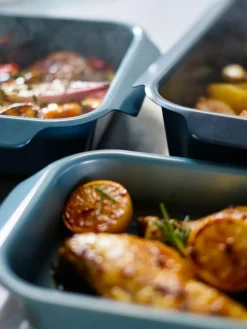 Joseph Joseph Blue Nest™ Oven Non Stick 3 Piece Roasting Tray Set^ Branded Kitchenware