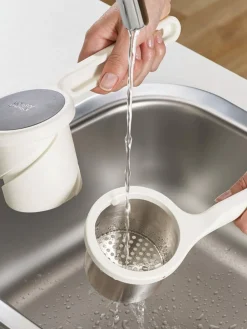 Joseph Joseph White Helix Potato Ricer