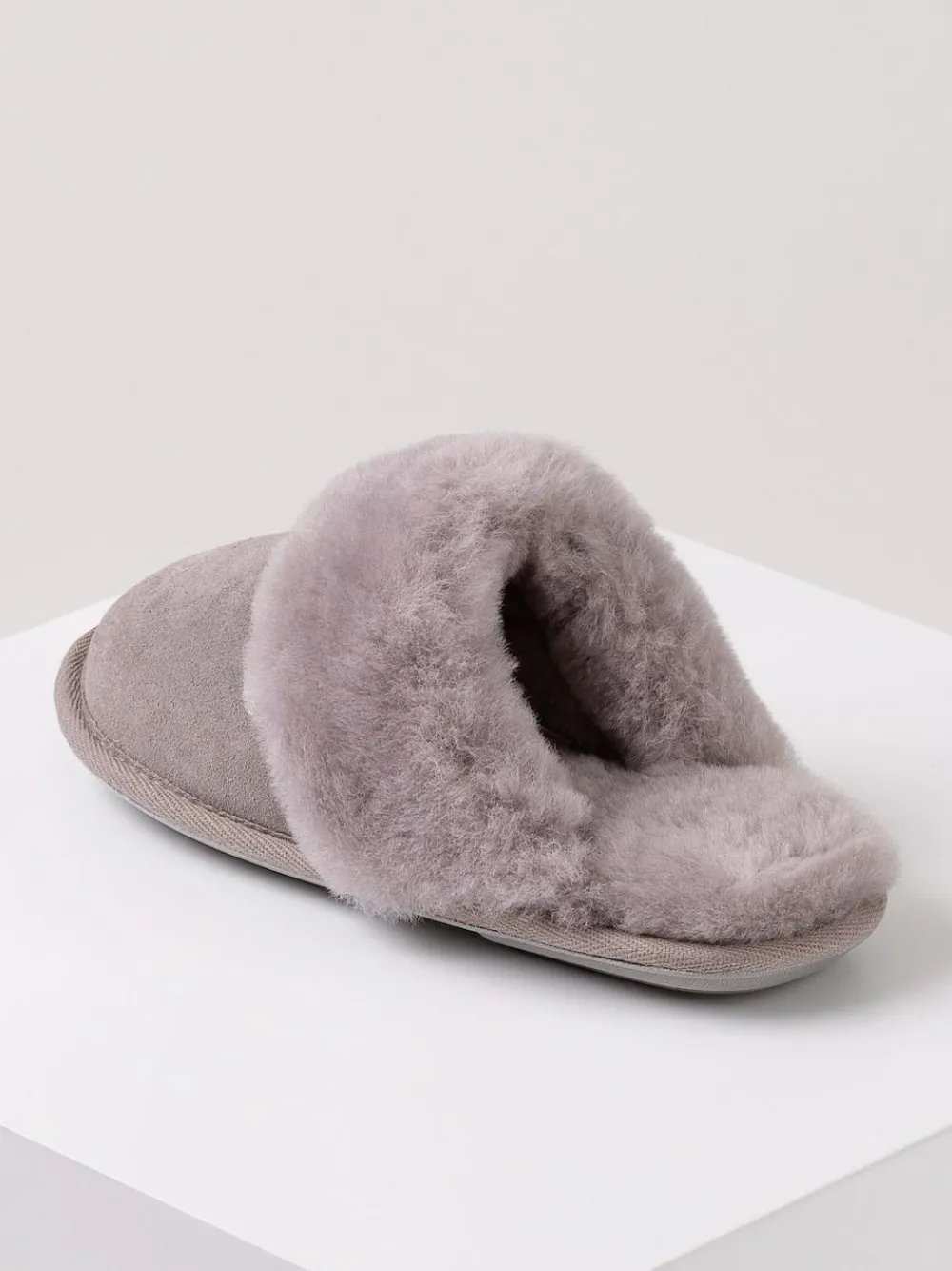 Just Sheepskin Ladies Duchess Sheepskin Slipper Light Grey