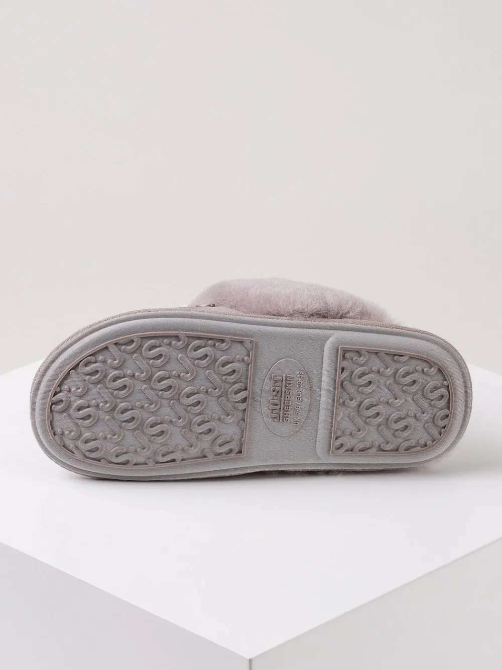 Just Sheepskin Ladies Duchess Sheepskin Slipper Light Grey