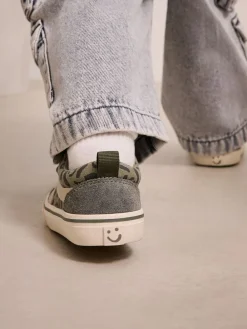 Next Khaki Green Standard Fit (F) Touch Fastening Skate Trainers^BOY Sneakers