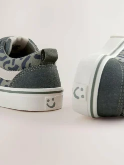 Next Khaki Green Standard Fit (F) Touch Fastening Skate Trainers^BOY Sneakers