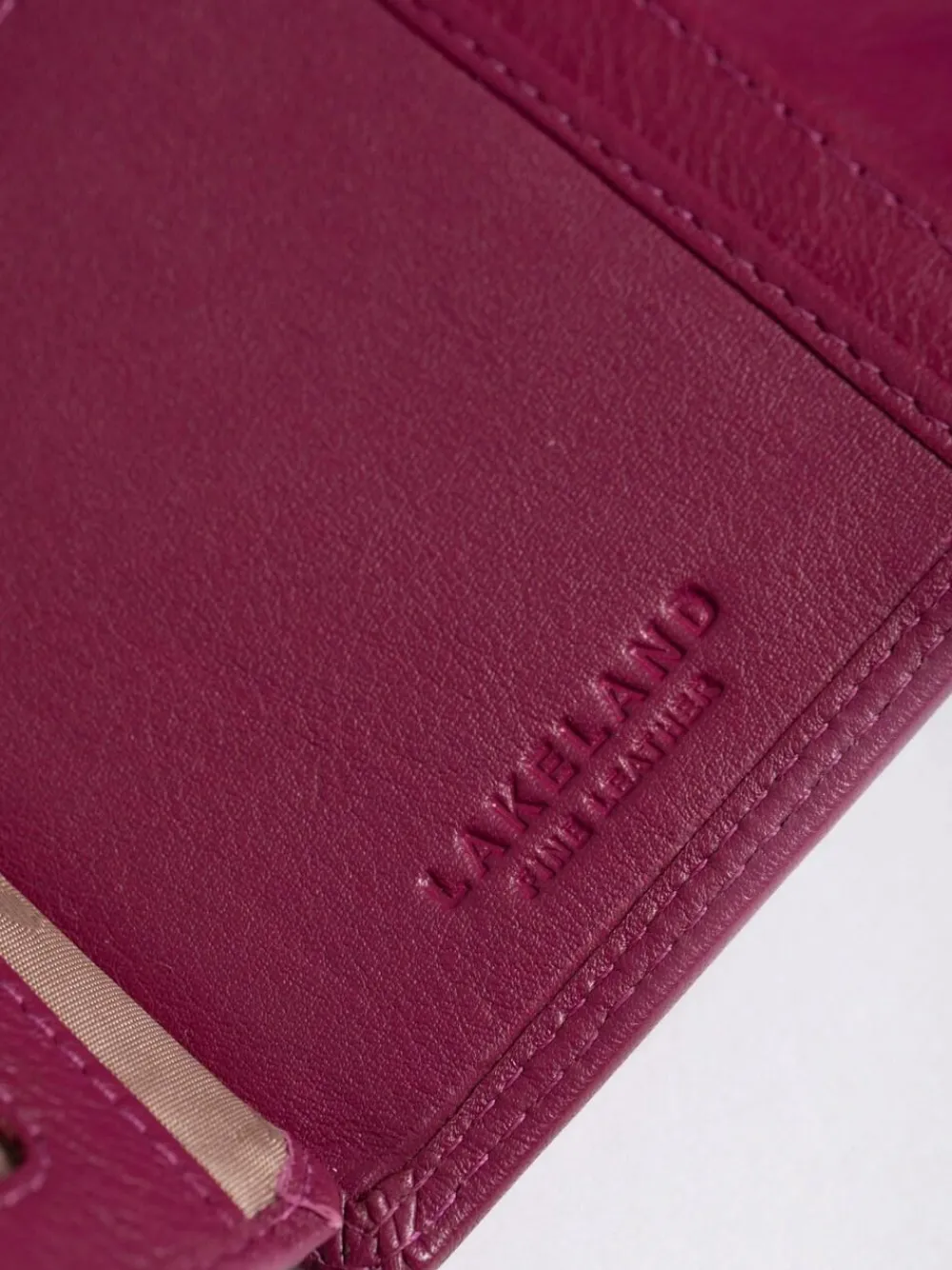 Lakeland Leather Cranberry Small Tab Purse^Women Purses