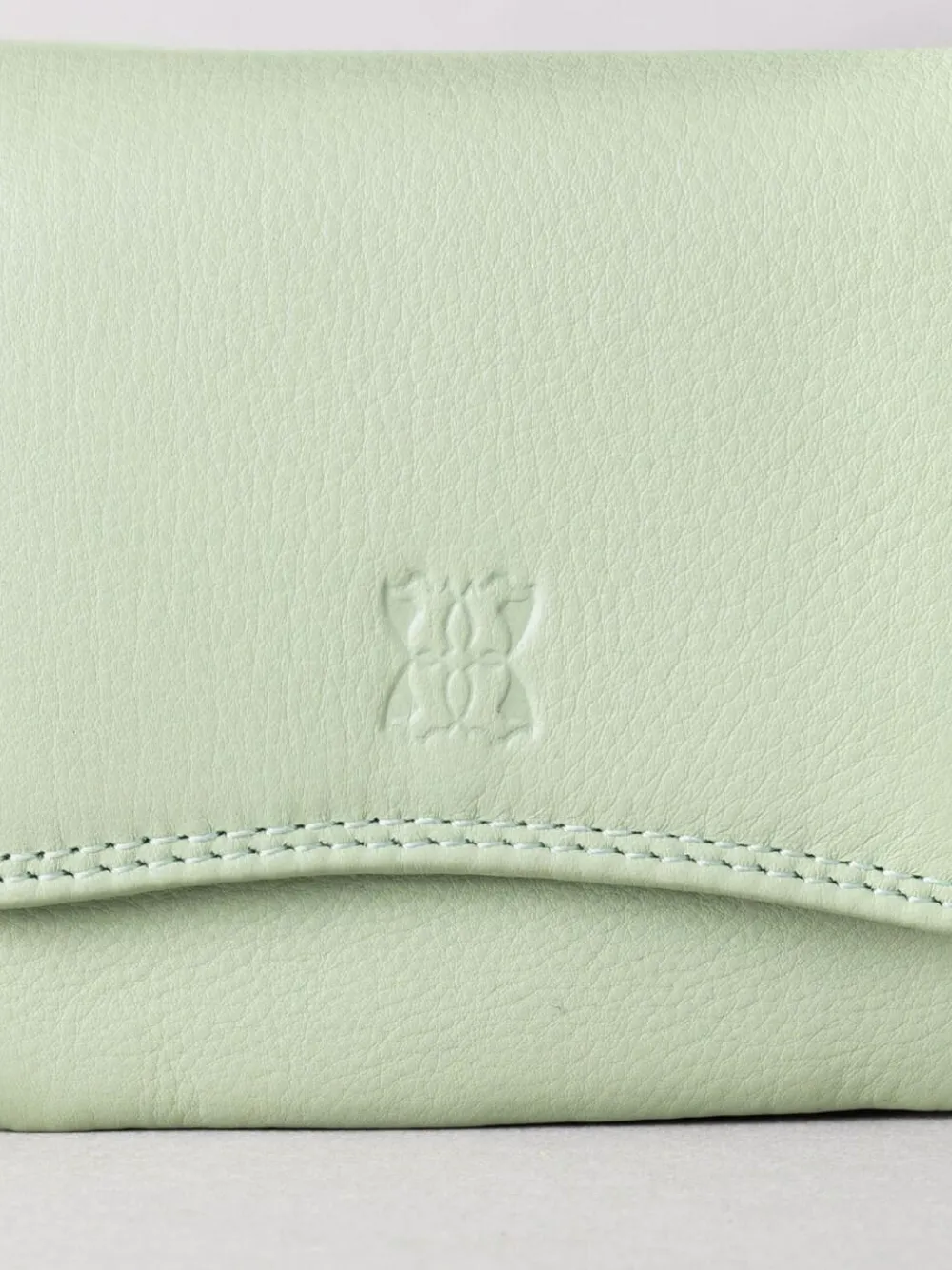 Hot Lakeland Leather Green Small Leather Flapover Purse