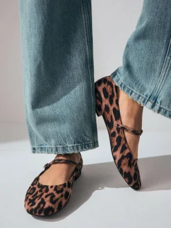 Next Standard/Wide Fit Round Toe Mary Jane Shoes^Women Wide Fit & Extra Wide Fit|Flats