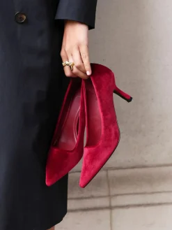 Discount Linzi Kat Closed Court Stiletto Heels Red