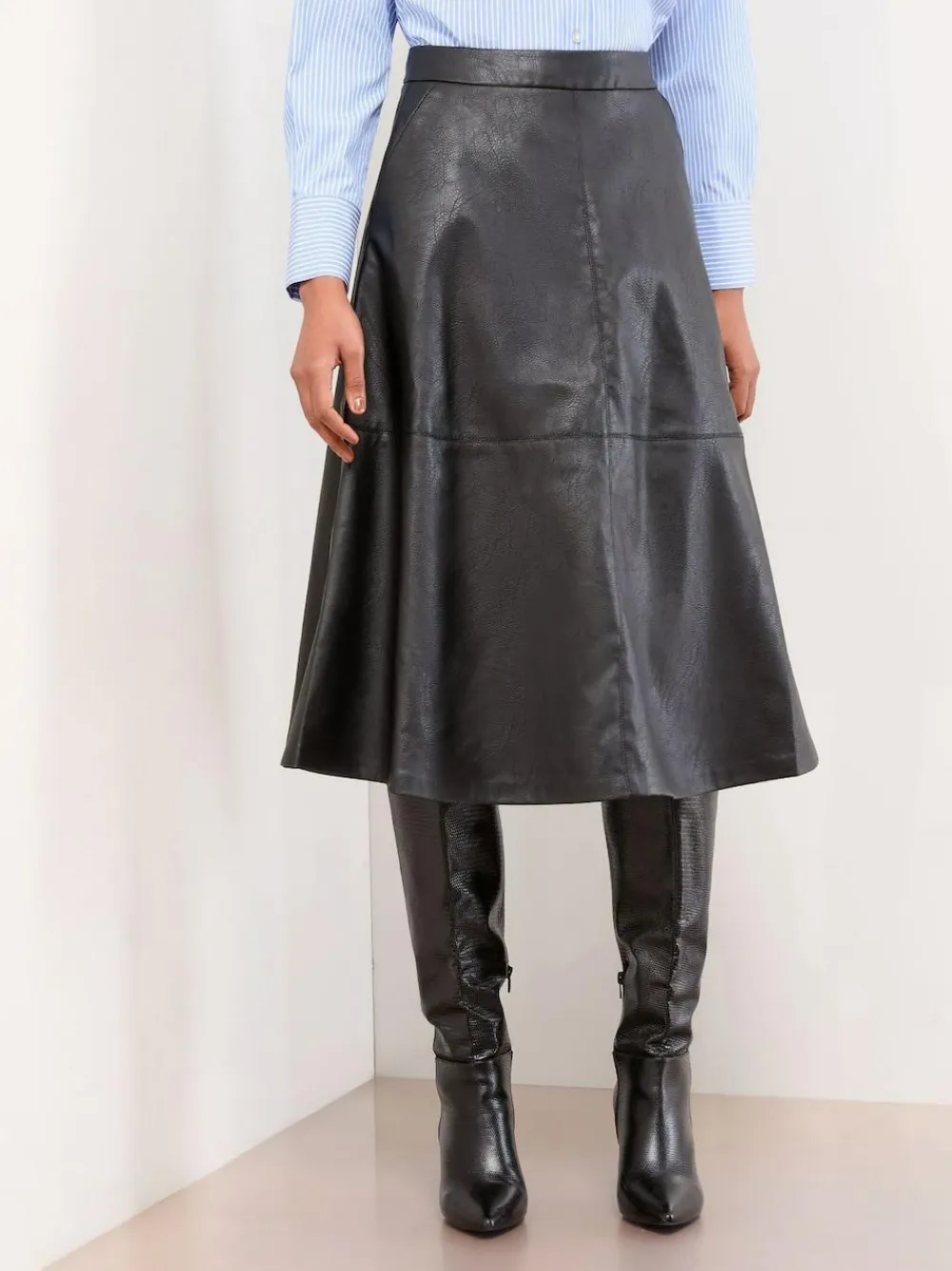 Lipsy Textured Fit and Flared Midi Skirt^Women Skirts